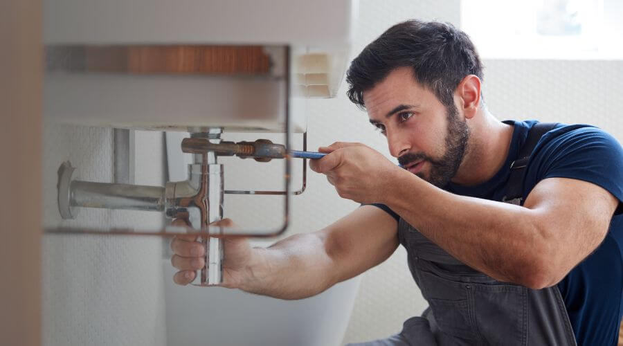 Faucet aerator cleaning/replacement in Avon, MT
